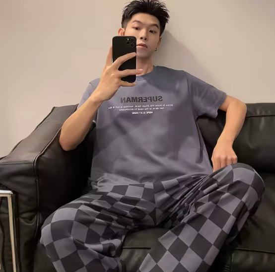 Plaid Pattern Men's Pajamas Set